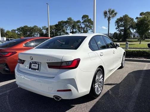 2023 BMW 330 330i