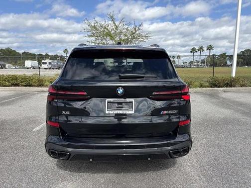 2026 BMW X5 M60i