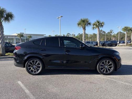Black Sapphire Metallic 2026 BMW X6 xDrive40i