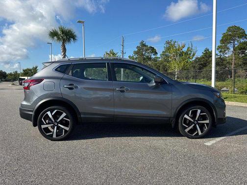 2020 Nissan Rogue Sport SL