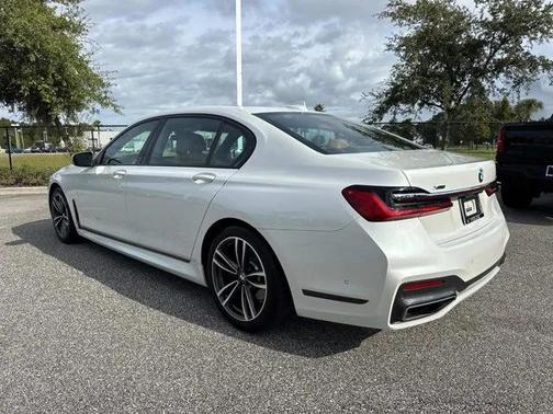 2021 BMW 740 xDrive