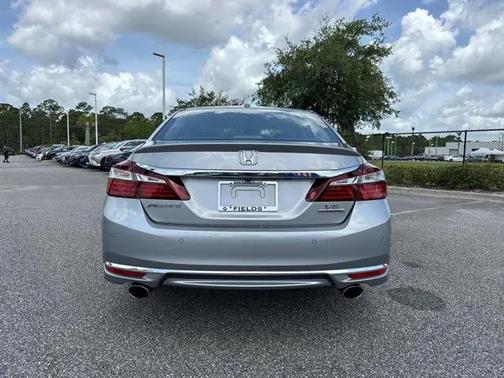2017 Honda Accord Touring V6