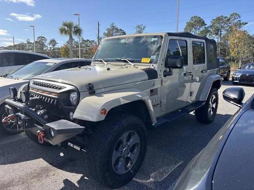 2017 Jeep Wrangler Unlimited Sahara
