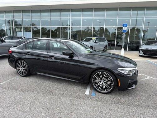 Black Sapphire Metallic 2019 BMW 540 xDrive