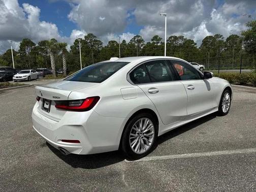 2024 BMW 330 i xDrive