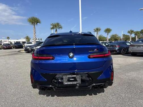 2023 BMW X4 M AWD