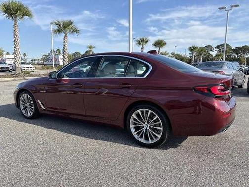 2023 BMW 530 i