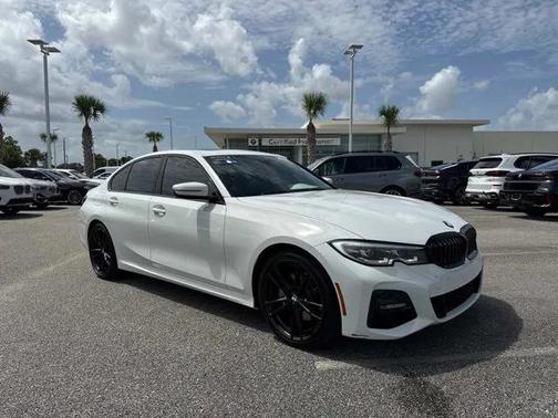 2022 BMW 330 330i