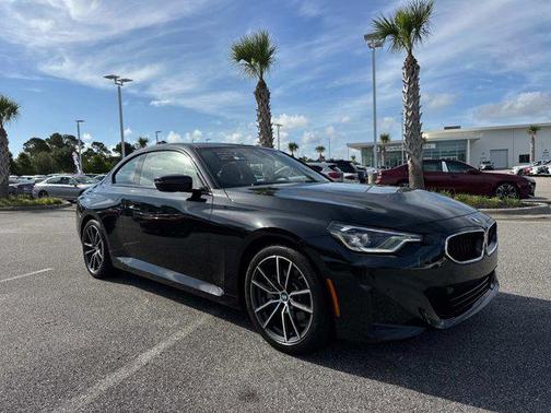 2024 BMW 230 i