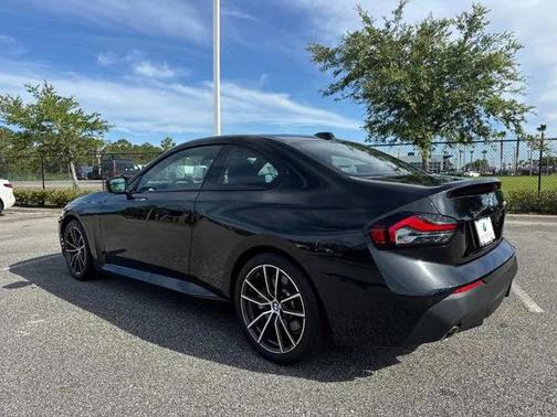 2024 BMW 230 i