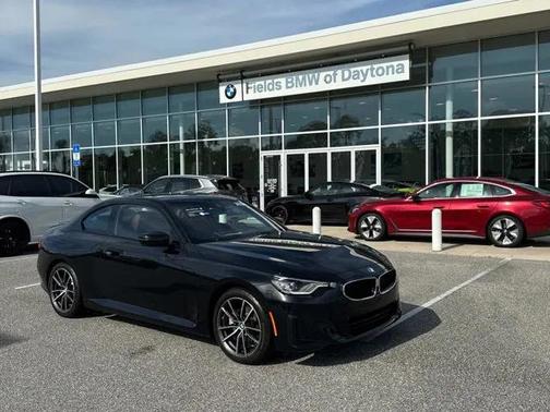 2024 BMW 230 i