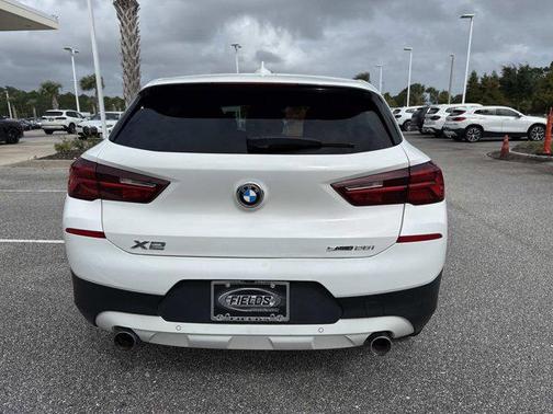 2022 BMW X2 sDrive28i