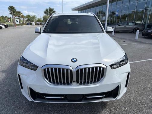 Alpine White 2026 BMW X5 xDrive40i