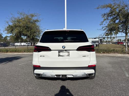 2026 BMW X5 sDrive40i