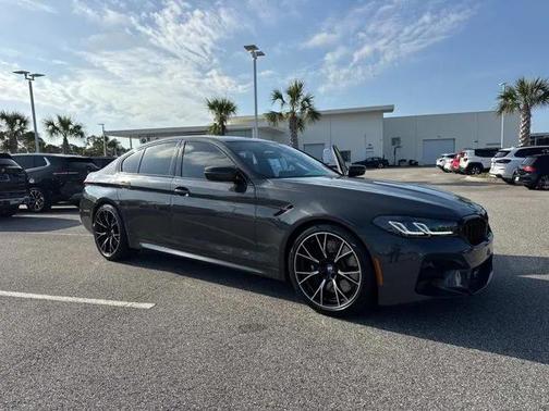 2022 BMW M5 Base