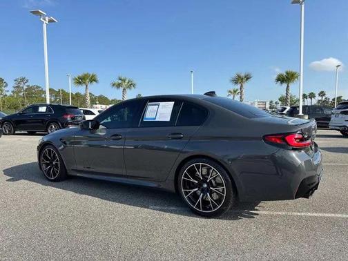 2022 BMW M5 Base