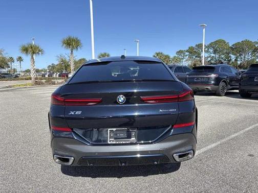 2025 BMW X6 xDrive40i