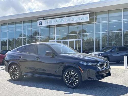 2025 BMW X6 xDrive40i