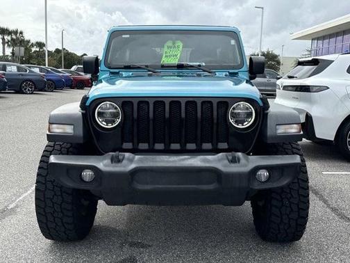 Bikini Pearlcoat 2020 Jeep Wrangler Unlimited Willys 4x4