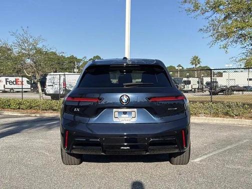 2026 BMW iX xDrive45