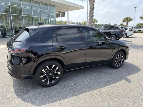 Crystal Black Pearl 2026 Honda HR-V EX-L