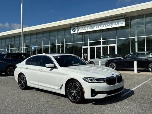2022 BMW 540 i