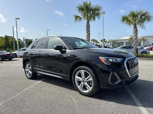 2021 Audi Q3 45 S line Premium