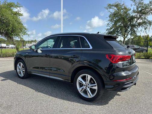 2021 Audi Q3 45 S line Premium