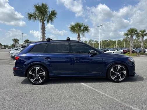 2023 Audi SQ7 4.0T Premium Plus