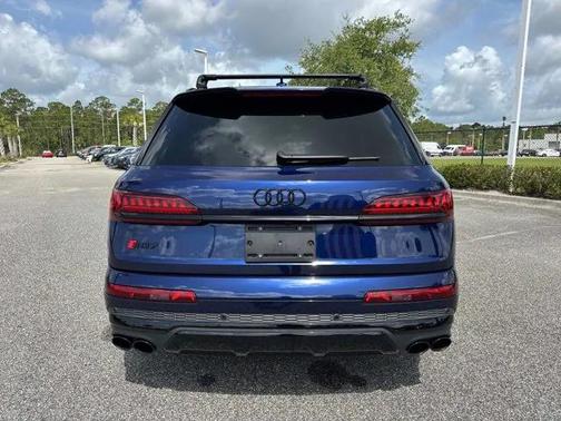 2023 Audi SQ7 4.0T Premium Plus