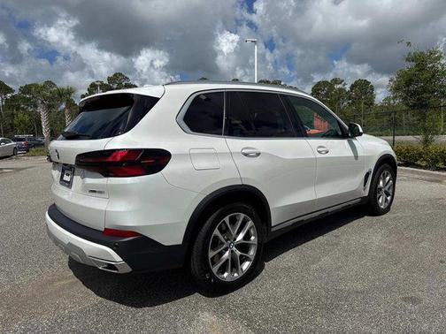 2025 BMW X5 xDrive40i