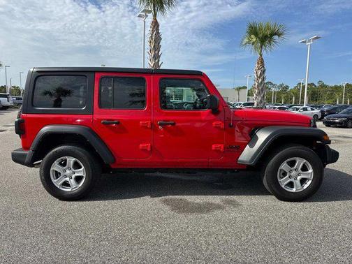 2022 Jeep Wrangler Unlimited Sport