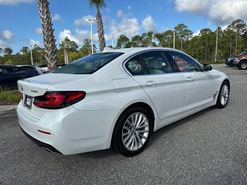 2023 BMW 530 i