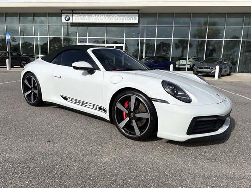2023 Porsche 911 Carrera 4S Cabriolet