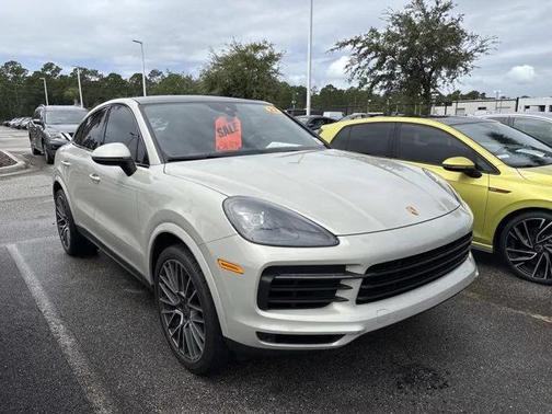 2022 Porsche Cayenne Cayenne