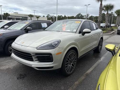 2022 Porsche Cayenne Cayenne