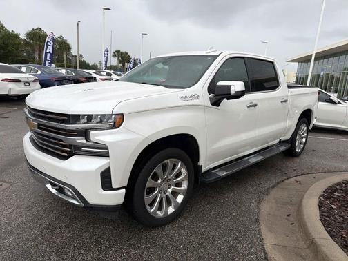Iridescent Pearl Tricoat 2020 Chevrolet Silverado 1500 High Country