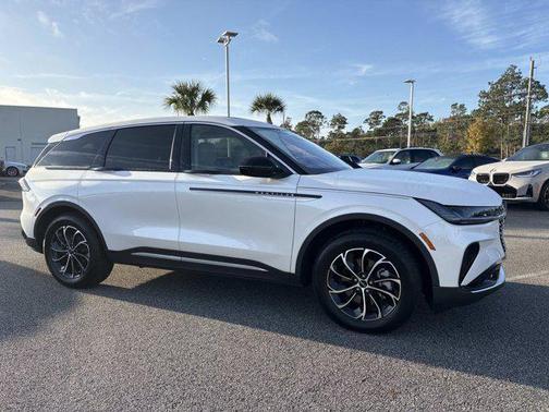 2025 Lincoln Nautilus Premiere