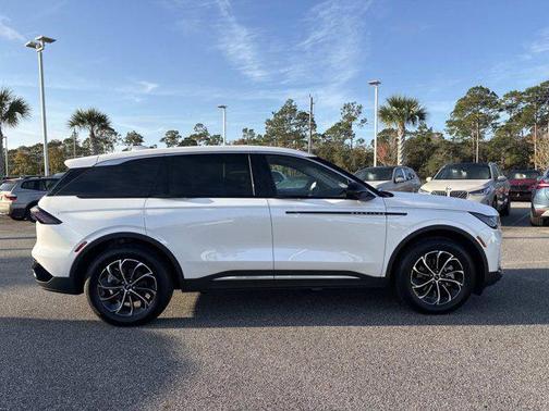 2025 Lincoln Nautilus Premiere