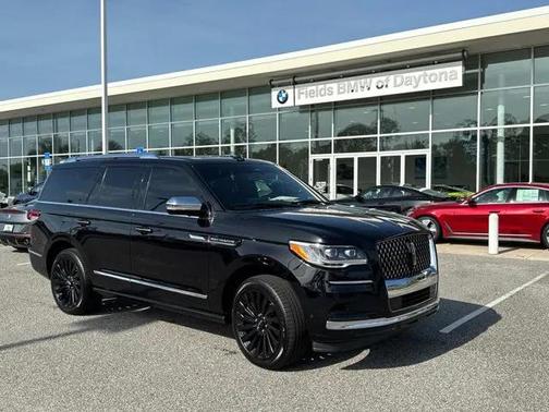 2022 Lincoln Navigator Black Label
