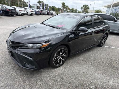 Midnight Black Metallic 2024 Toyota Camry SE