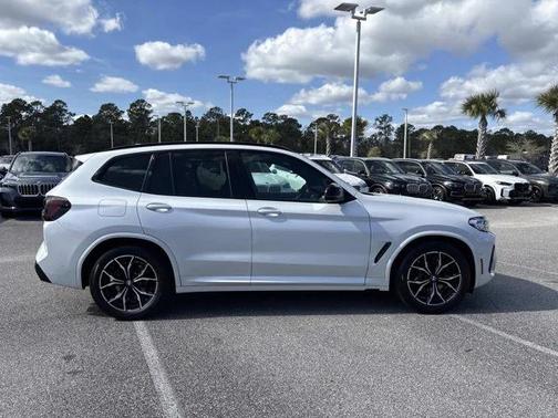 2024 BMW X3 M40i