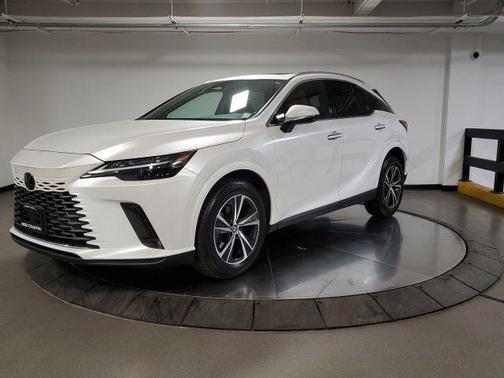 White Pearl 2023 Lexus RX 350 Premium