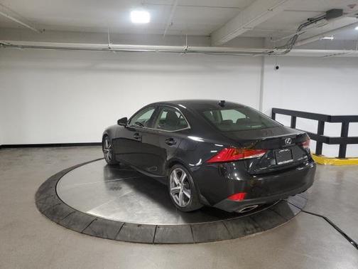 2018 Lexus IS 300 Base