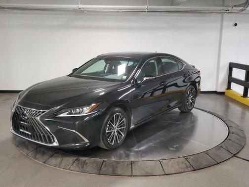 2024 Lexus ES 250 Base