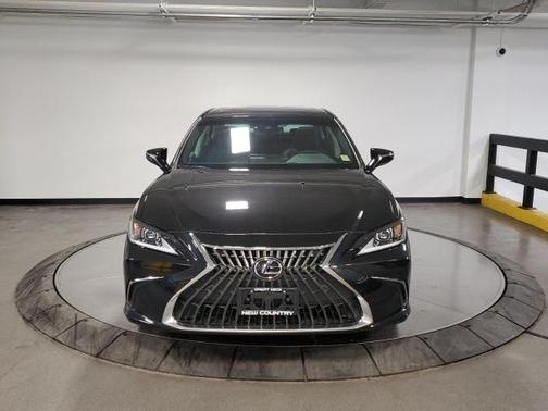 2024 Lexus ES 250 Base