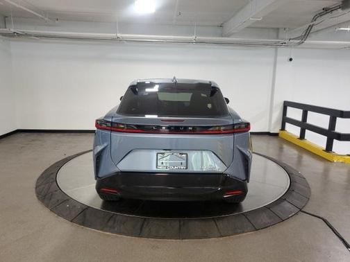 2023 Lexus RZ 450e 450e Premium