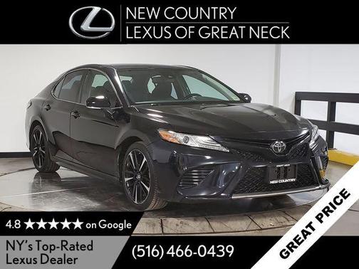 Midnight Black Metallic 2019 Toyota Camry XSE