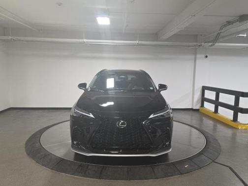 2022 Lexus NX 350 F SPORT Handling