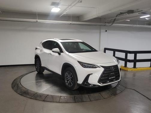 2022 Lexus NX 350h Premium